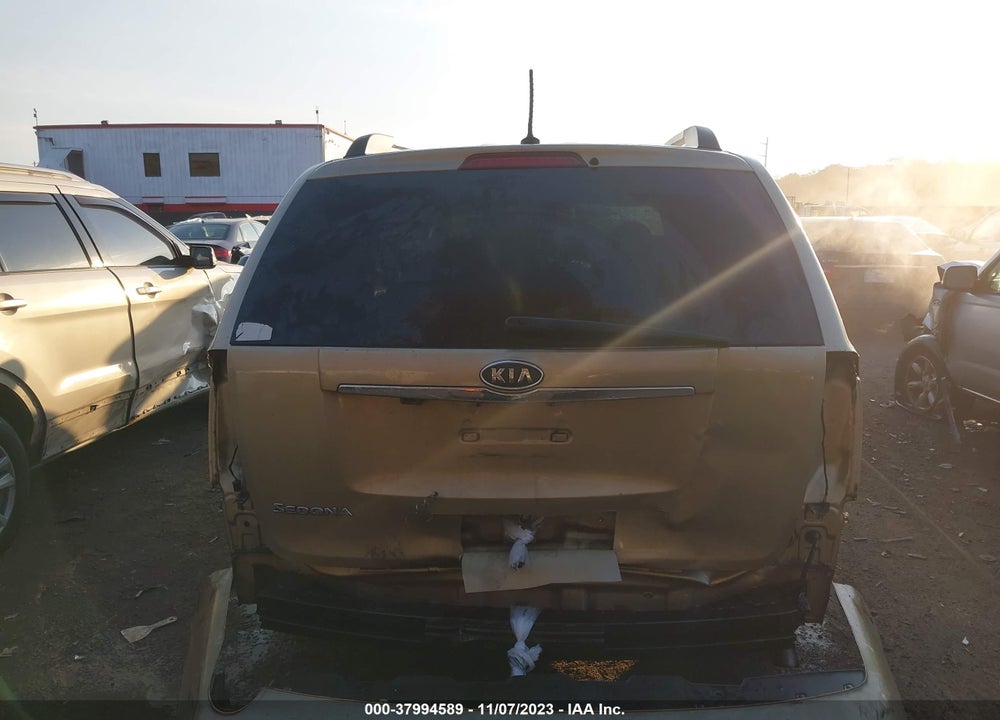 2010 KIA SEDONA LX VIN: KNDMG4C31A6330917