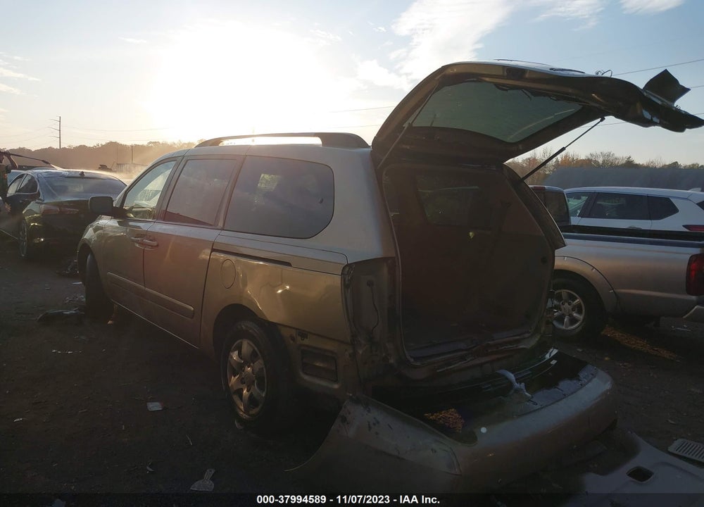 2010 KIA SEDONA LX VIN: KNDMG4C31A6330917