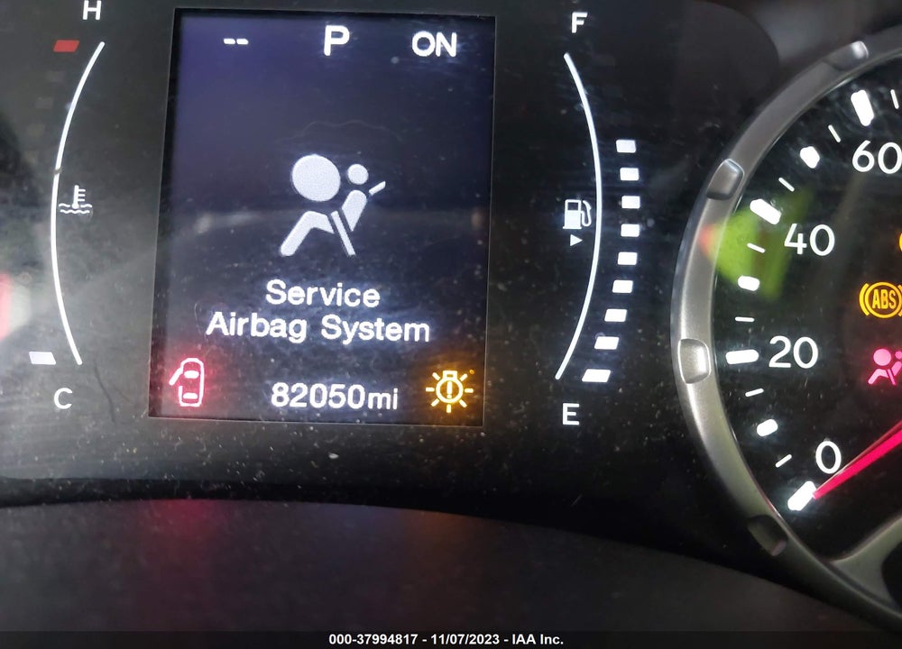 2017 JEEP RENEGADE LATITUDE FWD VIN: ZACCJABB0HPF76658