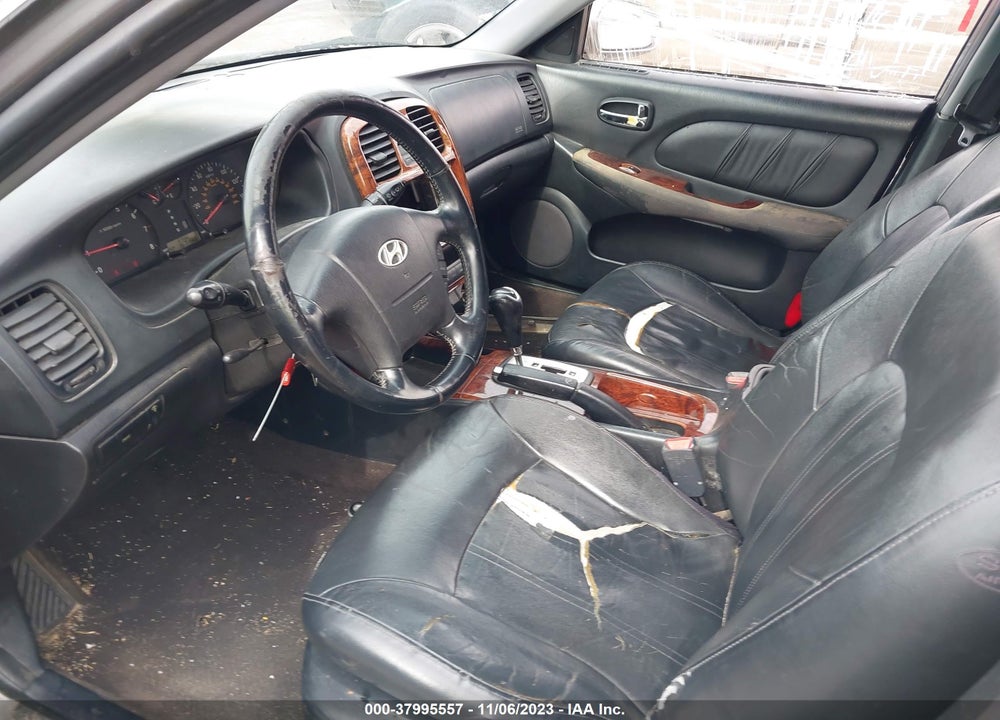 2004 HYUNDAI SONATA LX/GLS VIN: KMHWF35H74A957956