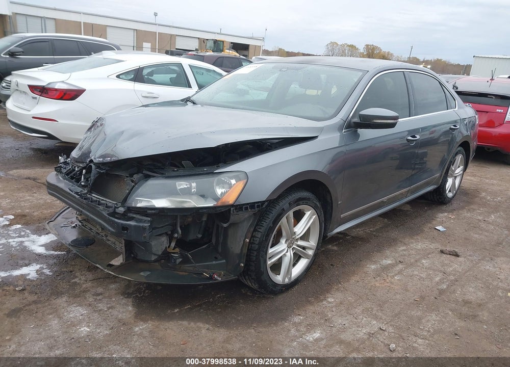 2014 VOLKSWAGEN PASSAT 2.0L TDI SEL PREMIUM VIN: 1VWCN7A36EC038951