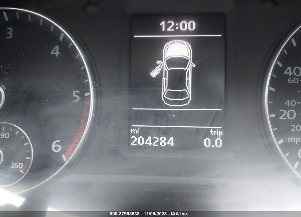 2014 VOLKSWAGEN PASSAT 2.0L TDI SEL PREMIUM VIN: 1VWCN7A36EC038951
