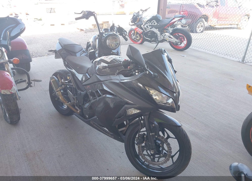 2013 KAWASAKI EX300 A VIN: JKAEX8A17DDA08261