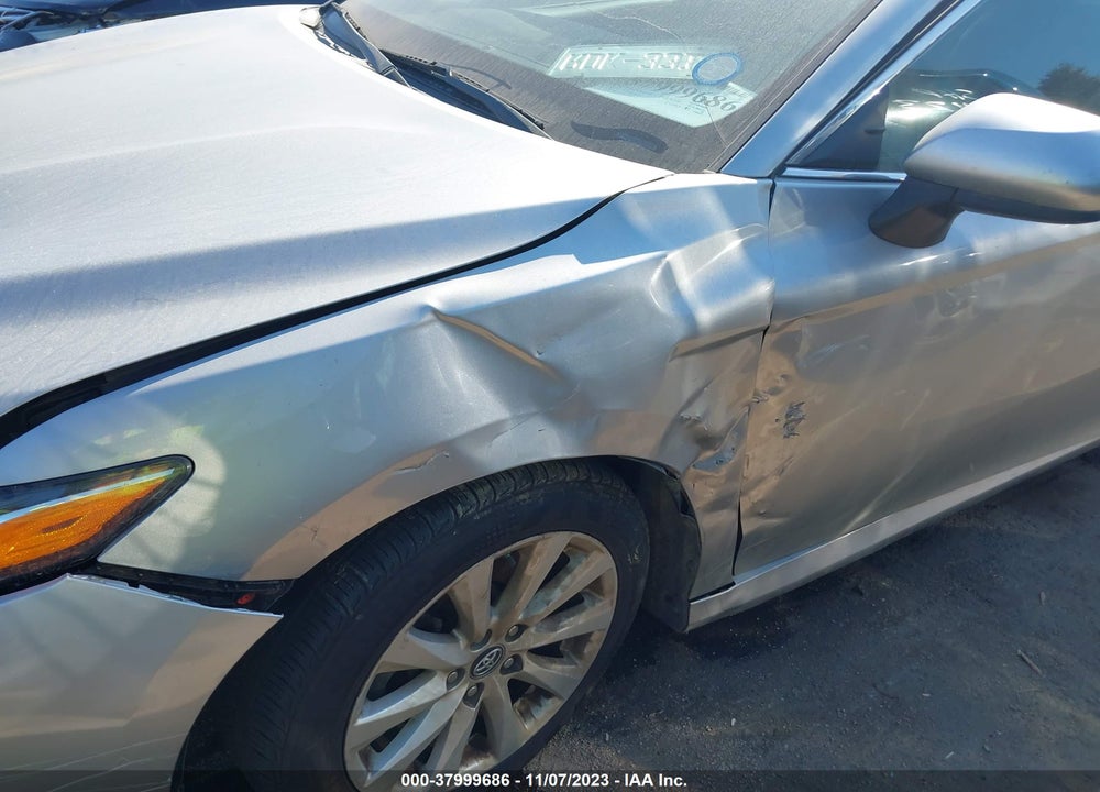 2019 TOYOTA CAMRY LE VIN: 4T1B11HK5KU786399