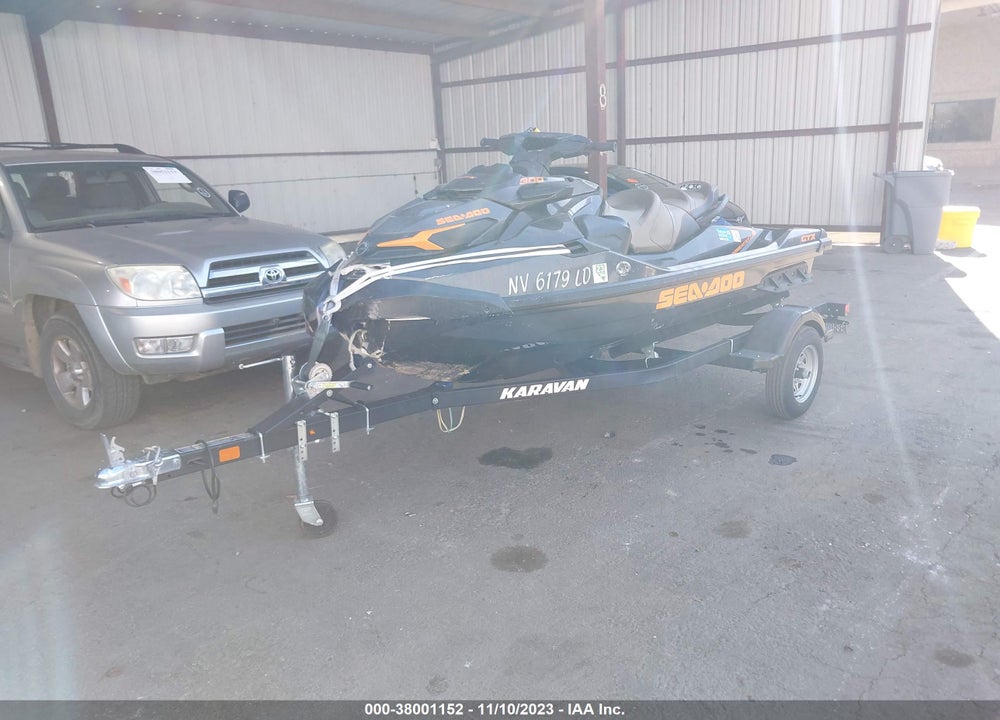 2021 BOMBARDIER SEA DOO GTI VIN: YDV34000L021