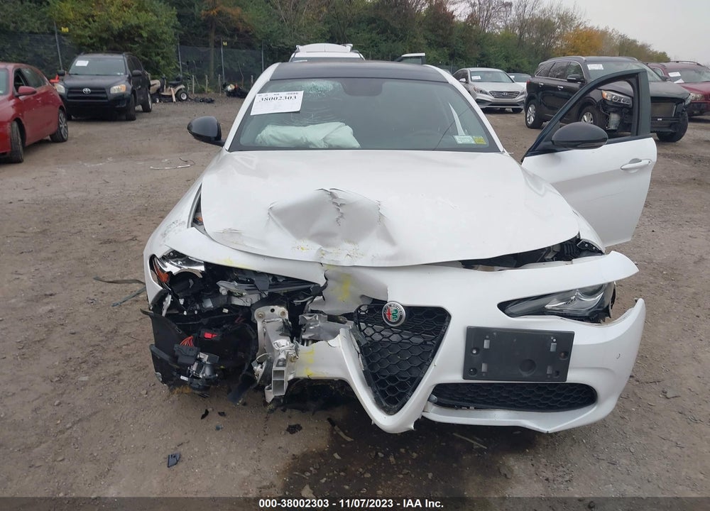 2018 ALFA ROMEO GIULIA TI SPORT AWD VIN: ZARFAEEN9J7596328