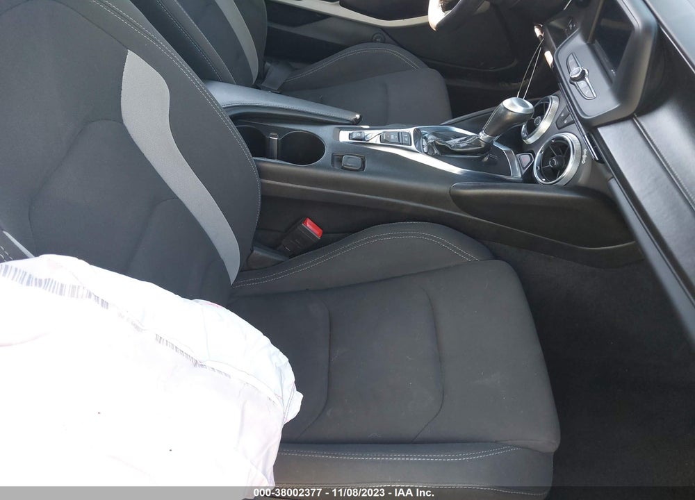 2021 CHEVROLET CAMARO RWD 1LT VIN: 1G1FB3DS4M0103549