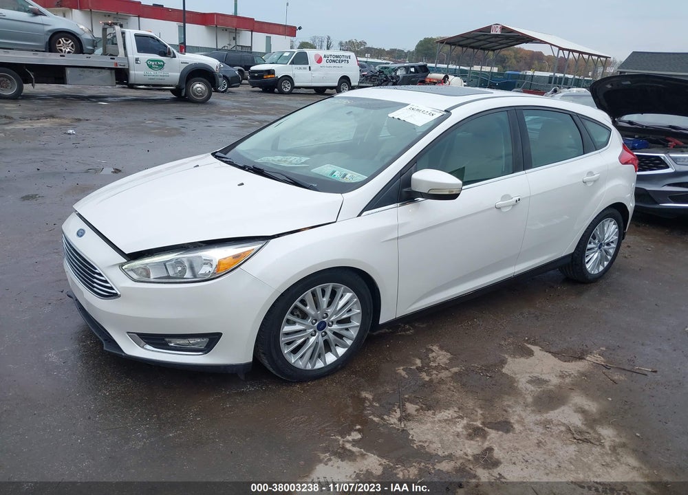 2018 FORD FOCUS TITANIUM VIN: 1FADP3N25JL252230