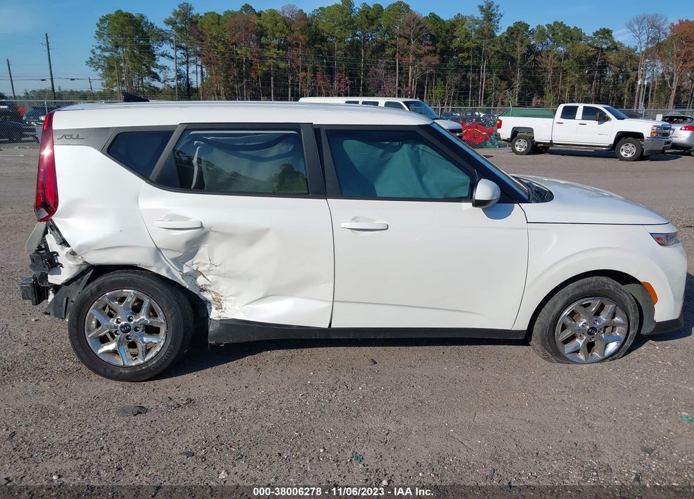 2021 KIA SOUL !/+/S VIN: KNDJ23AU6M7778608