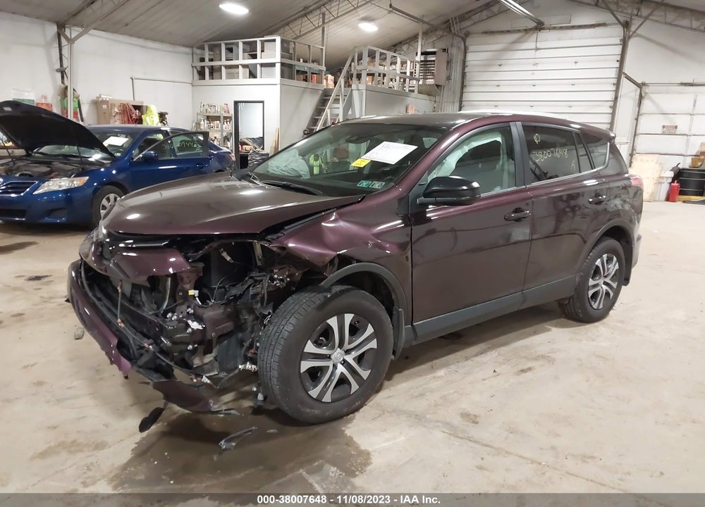 2018 TOYOTA RAV4 LE VIN: 2T3BFREV7JW765932