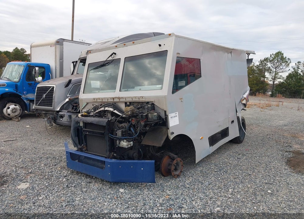 2020 FREIGHTLINER CHASSIS M LINE WALK-IN VAN VIN: 4UZAC2EA0LCLX2767