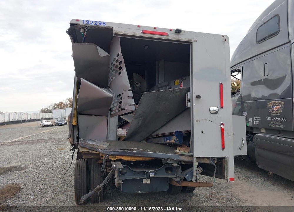 2020 FREIGHTLINER CHASSIS M LINE WALK-IN VAN VIN: 4UZAC2EA0LCLX2767