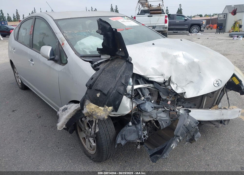 2004 TOYOTA PRIUS VIN: JTDKB20U140017431