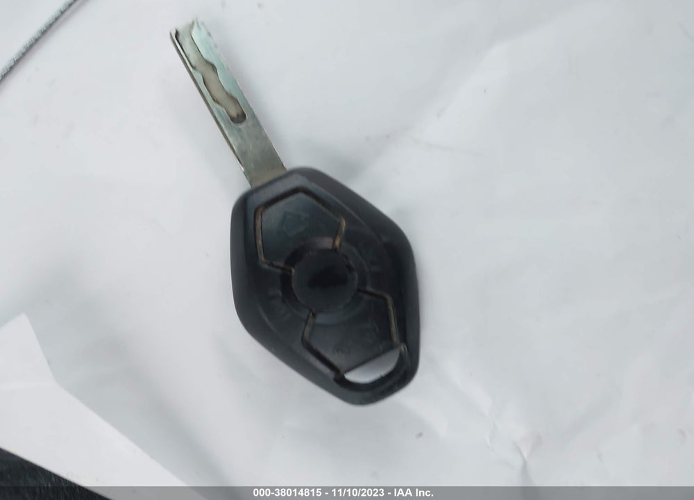2006 BMW 330CI VIN: WBABW53466PZ42795