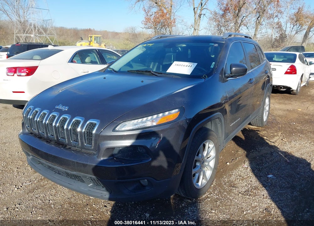 2015 JEEP CHEROKEE LATITUDE VIN: 1C4PJLCSXFW677492