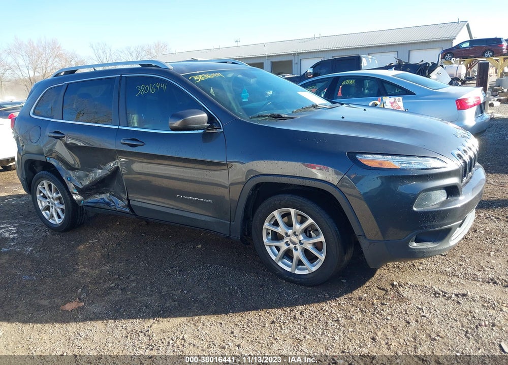 2015 JEEP CHEROKEE LATITUDE VIN: 1C4PJLCSXFW677492