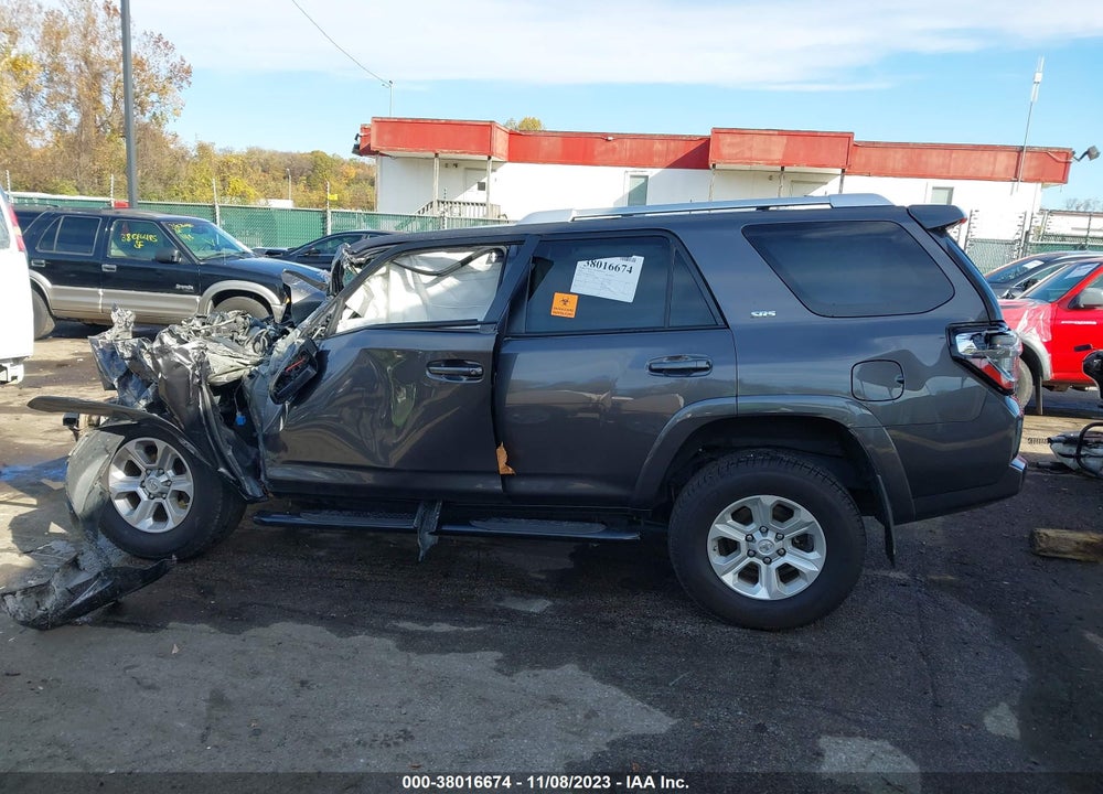 2015 TOYOTA 4RUNNER SR5 VIN: JTEBU5JR4F5209336