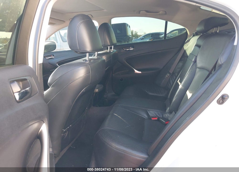 2008 LEXUS IS 350 VIN: JTHBE262085021362