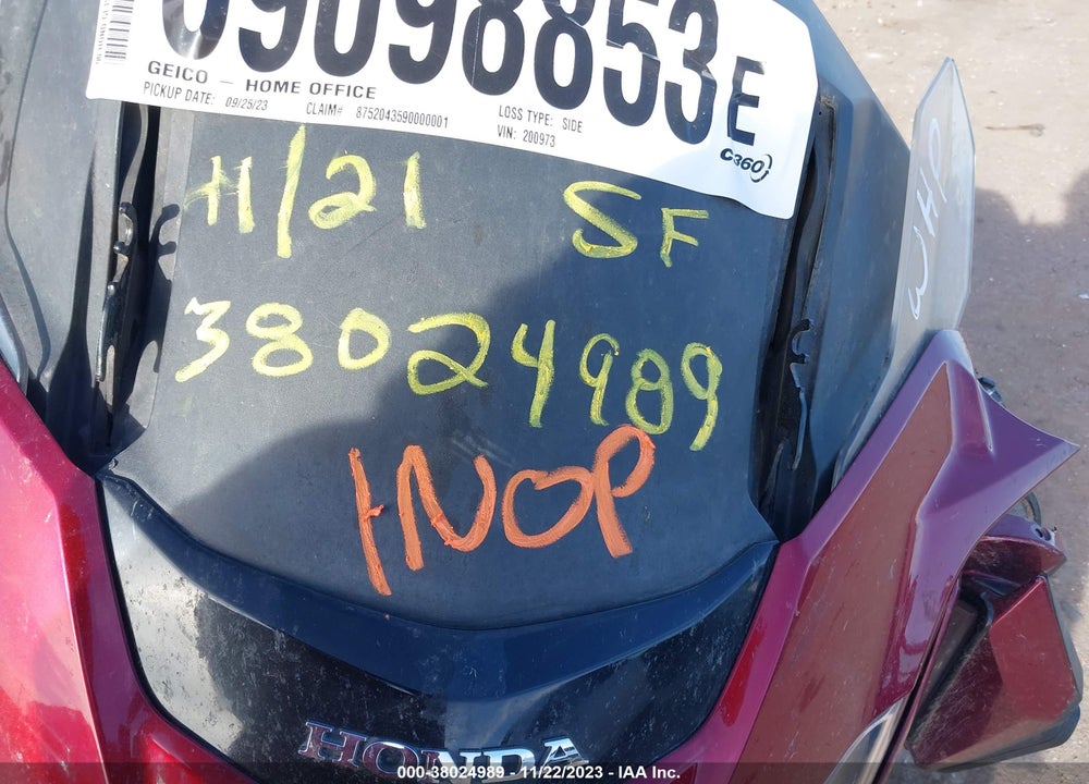 2019 HONDA GL1800 D VIN: JH2SC7952KK100767