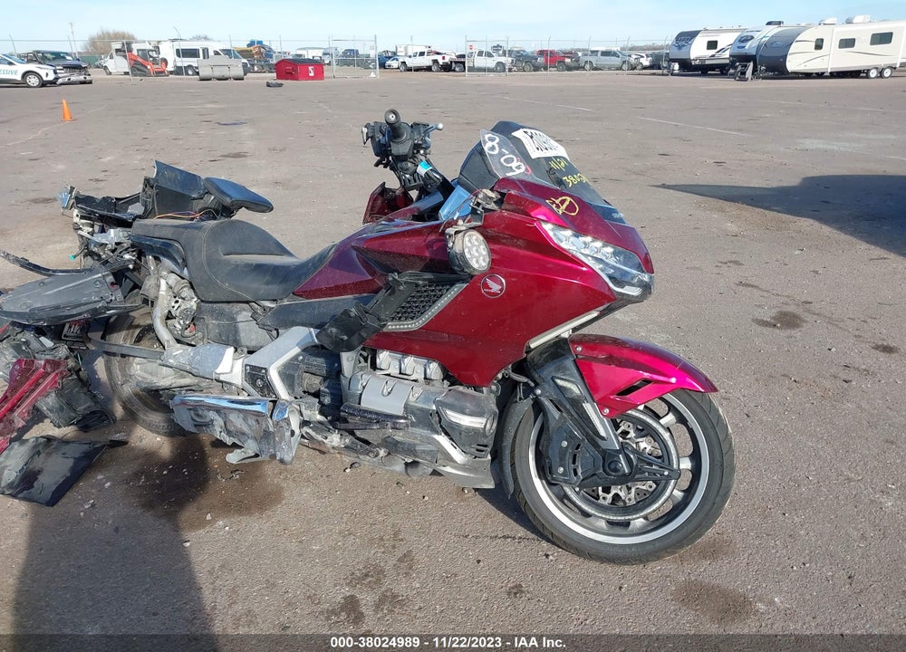 2019 HONDA GL1800 D VIN: JH2SC7952KK100767