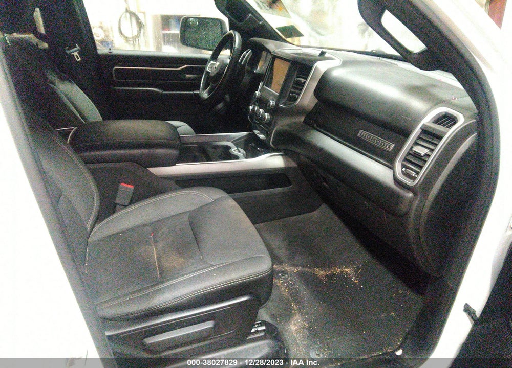 2020 RAM 1500 BIG HORN 4X4 5'7 BOX VIN: 1C6SRFFT4LN396743