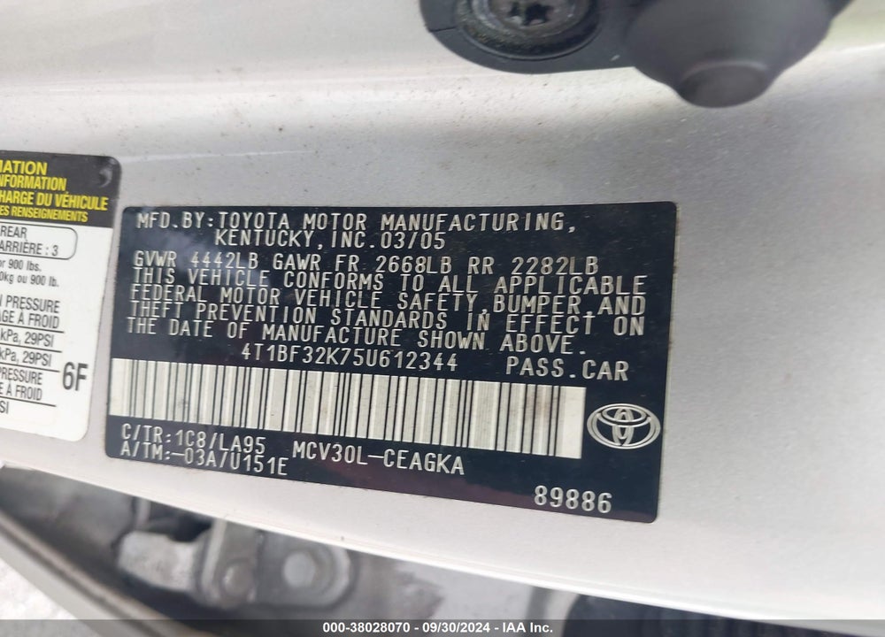 2005 TOYOTA CAMRY XLE V6 VIN: 4T1BF32K75U612344