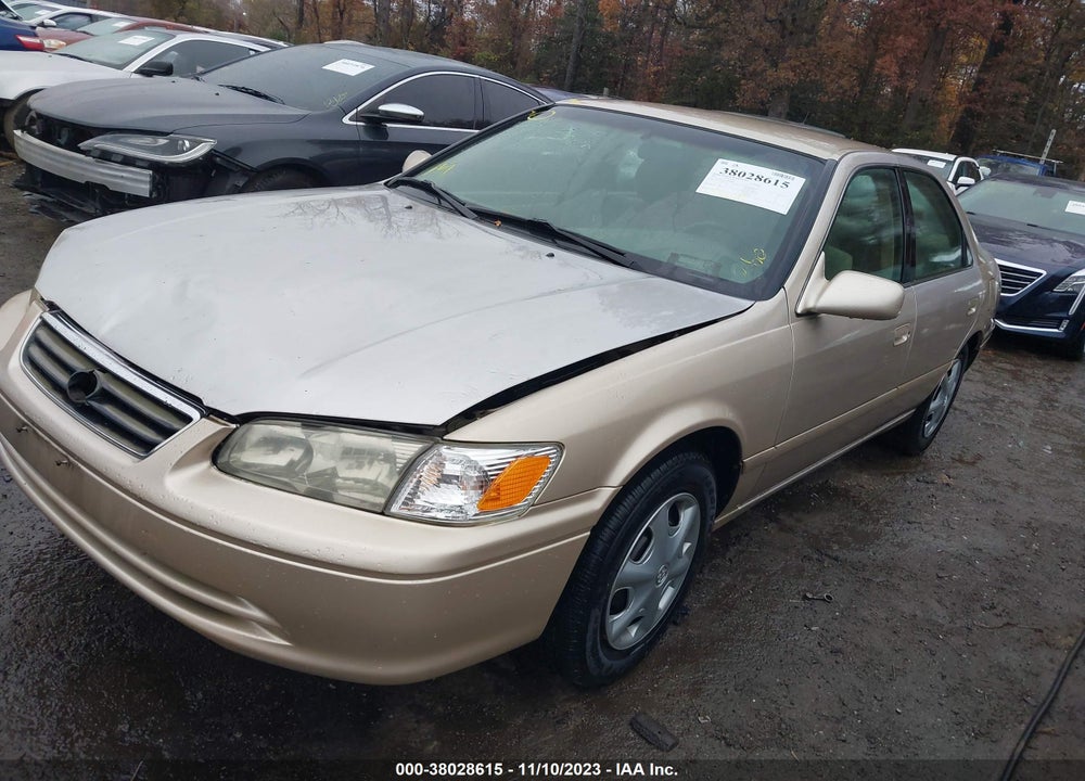 2001 TOYOTA CAMRY CE VIN: 4T1BG22K11U868495