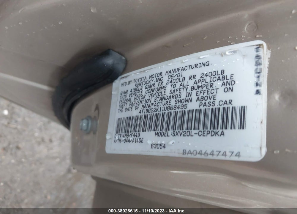 2001 TOYOTA CAMRY CE VIN: 4T1BG22K11U868495