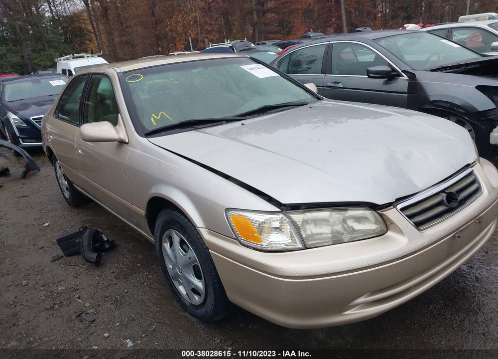 2001 TOYOTA CAMRY CE VIN: 4T1BG22K11U868495