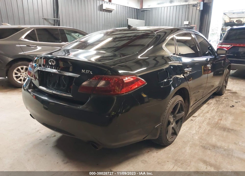 2012 INFINITI M37X VIN: JN1BY1AR2CM394752