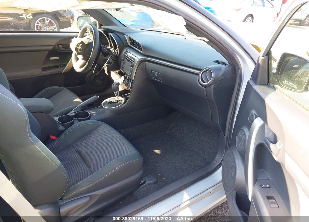 2014 SCION TC 10 SERIES VIN: JTKJF5C70E3067253