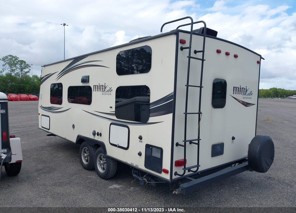 2015 FOREST RIVER ROCKWOOD LITE VIN: 4X4TRLY2XFD403800