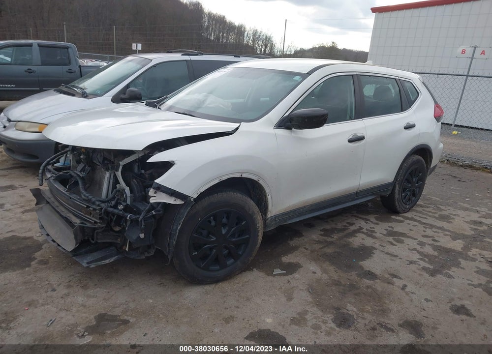 2017 NISSAN ROGUE S VIN: 5N1AT2MV8HC894140