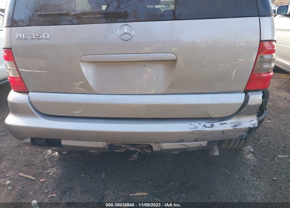 2005 MERCEDES-BENZ ML 350 4MATIC VIN: 4JGAB57E25A526222