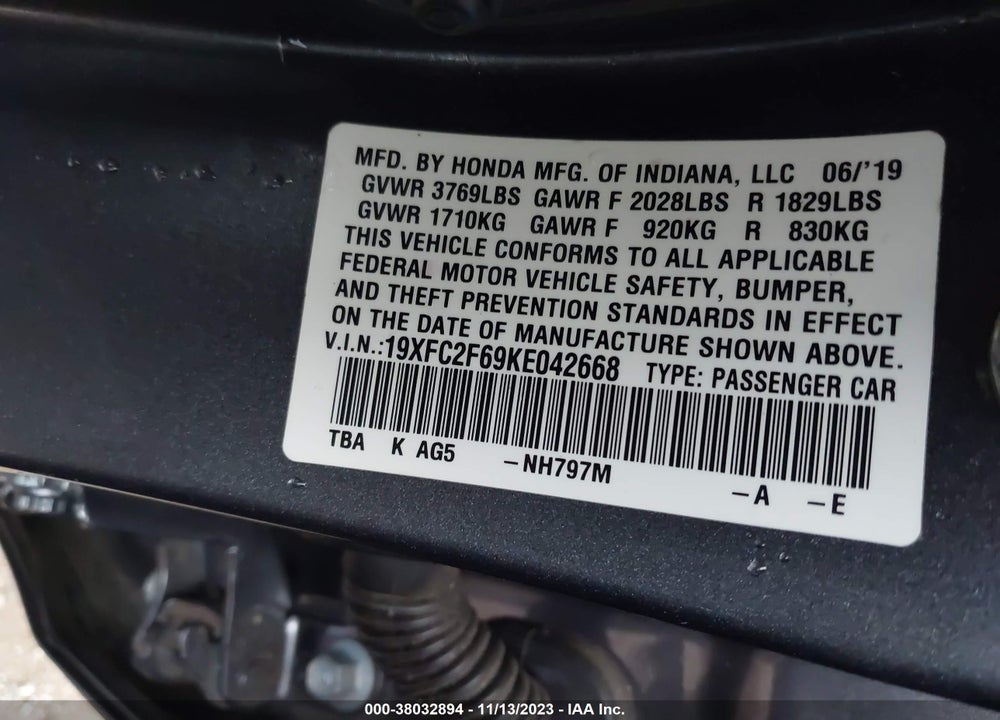 2019 HONDA CIVIC LX VIN: 19XFC2F69KE042668