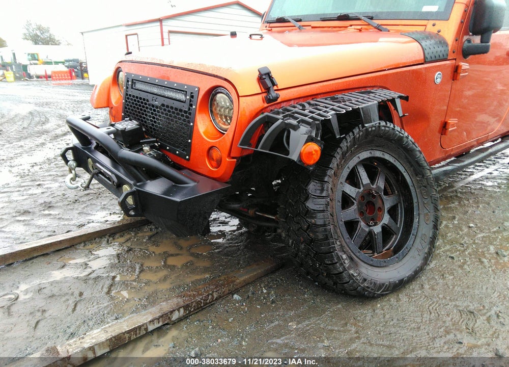 2011 JEEP WRANGLER UNLIMITED SAHARA VIN: 1J4BA5H11BL516170