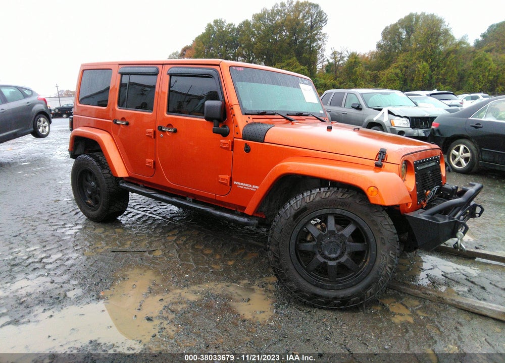2011 JEEP WRANGLER UNLIMITED SAHARA VIN: 1J4BA5H11BL516170
