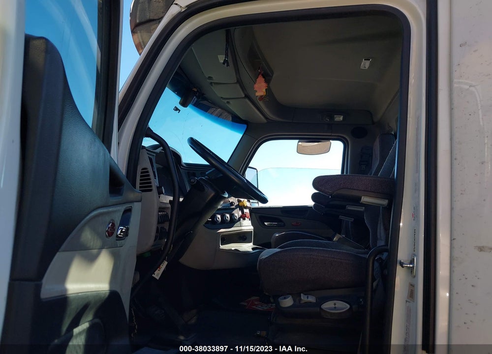 2022 PETERBILT 579 VIN: 1XPBDP9X0ND806201