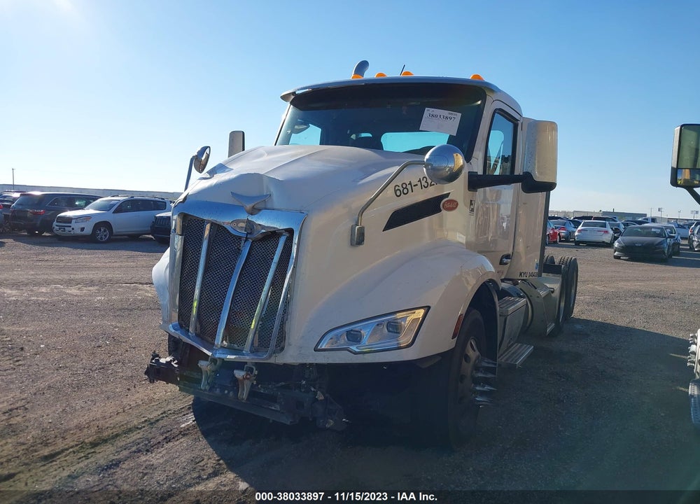 2022 PETERBILT 579 VIN: 1XPBDP9X0ND806201