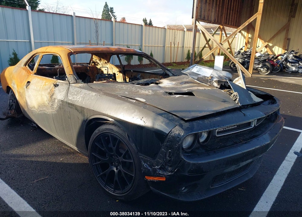 2018 DODGE CHALLENGER SXT PLUS VIN: 2C3CDZAGXJH328271