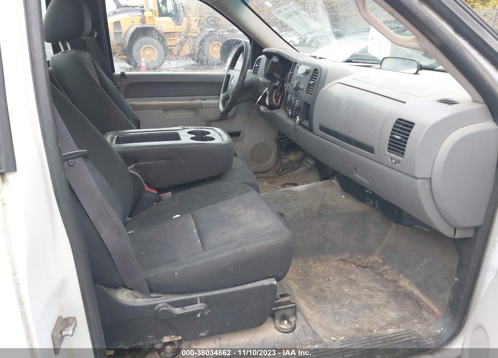 2011 CHEVROLET SILVERADO 1500 WORK TRUCK VIN: 1GCNCPEX4BZ343517