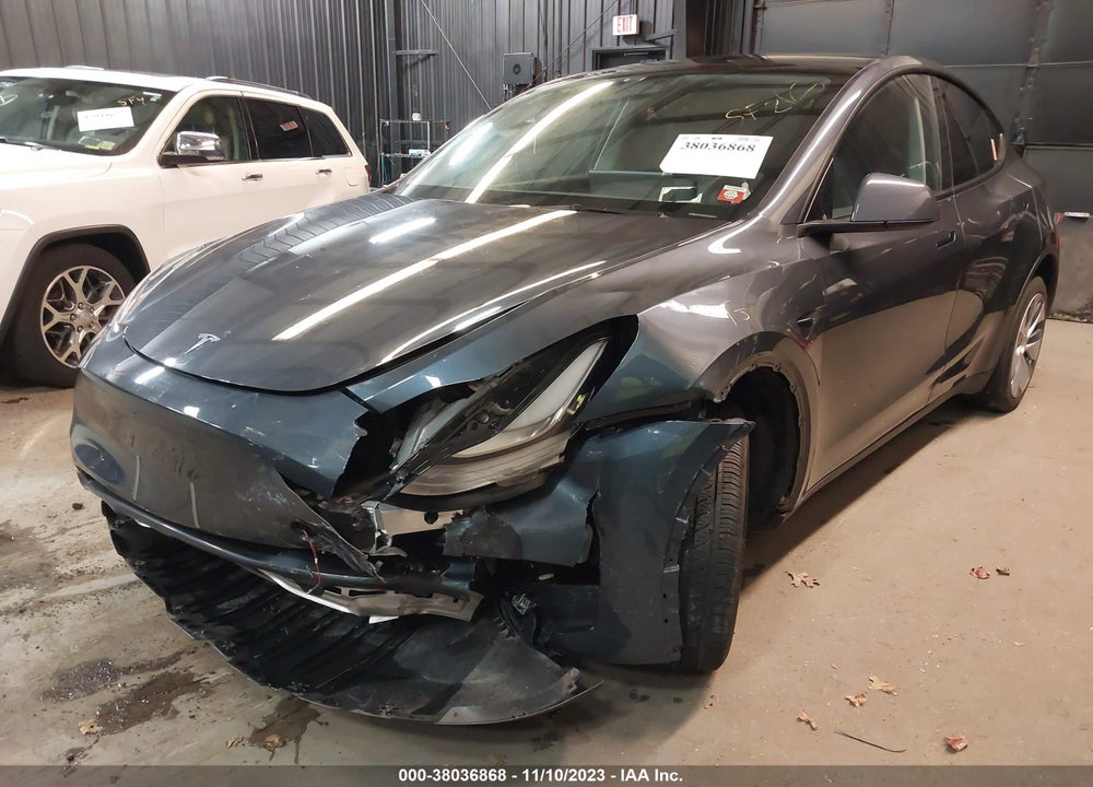 2023 TESLA MODEL Y AWD/LONG RANGE DUAL MOTOR ALL-WHEEL DRIVE VIN: 7SAYGDEE7PA102577