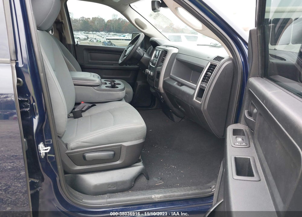 2017 RAM 1500 EXPRESS 4X2 6'4 BOX VIN: 1C6RR6FT6HS603897