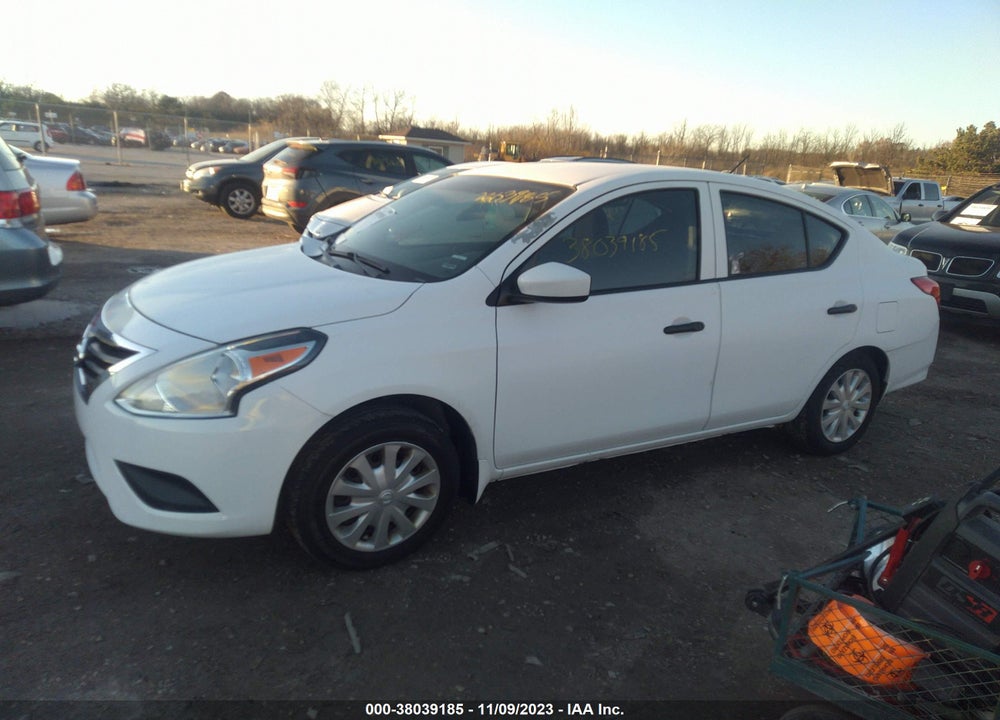 2017 NISSAN VERSA 1.6 S+ VIN: 3N1CN7AP1HL888262