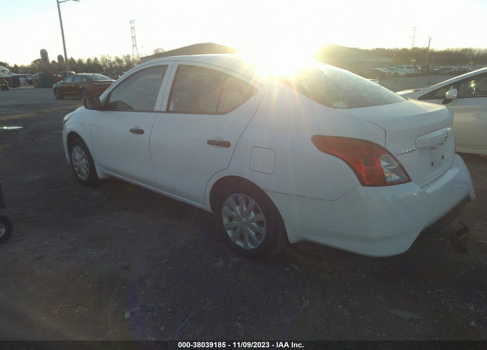 2017 NISSAN VERSA 1.6 S+ VIN: 3N1CN7AP1HL888262