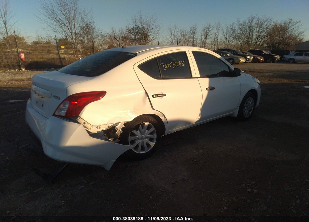 2017 NISSAN VERSA 1.6 S+ VIN: 3N1CN7AP1HL888262