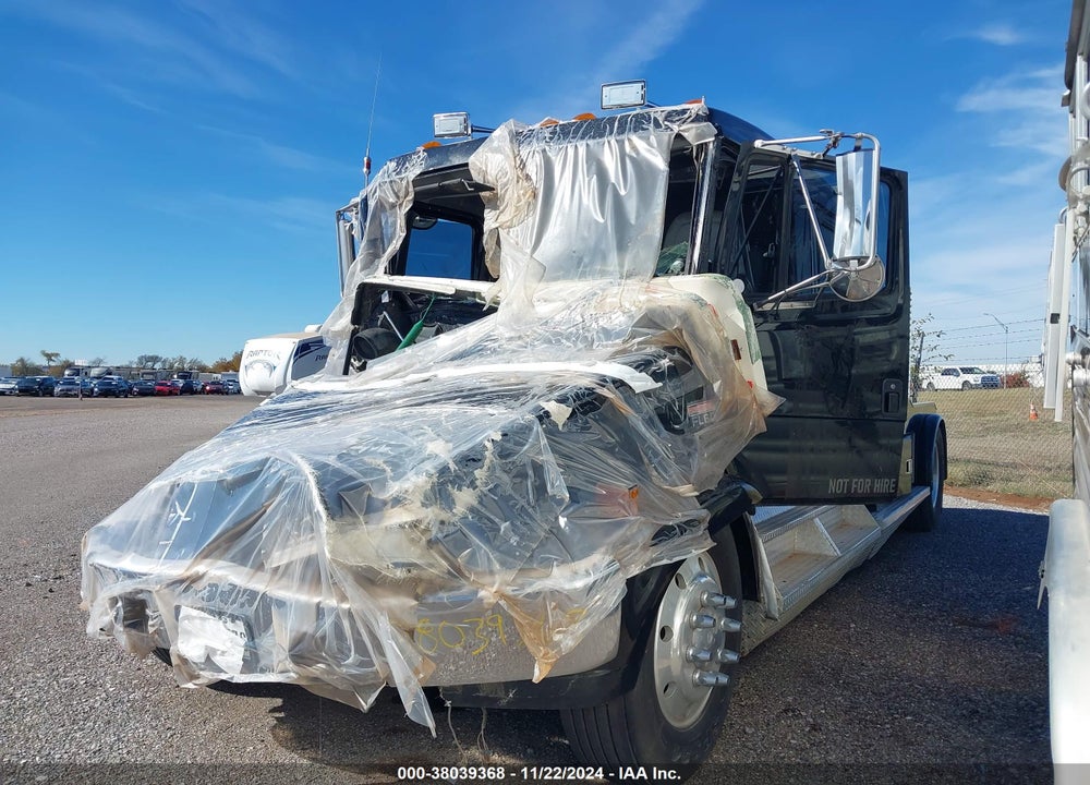 2000 FREIGHTLINER FL60 VIN: 1FV6GJCCXYHB93151