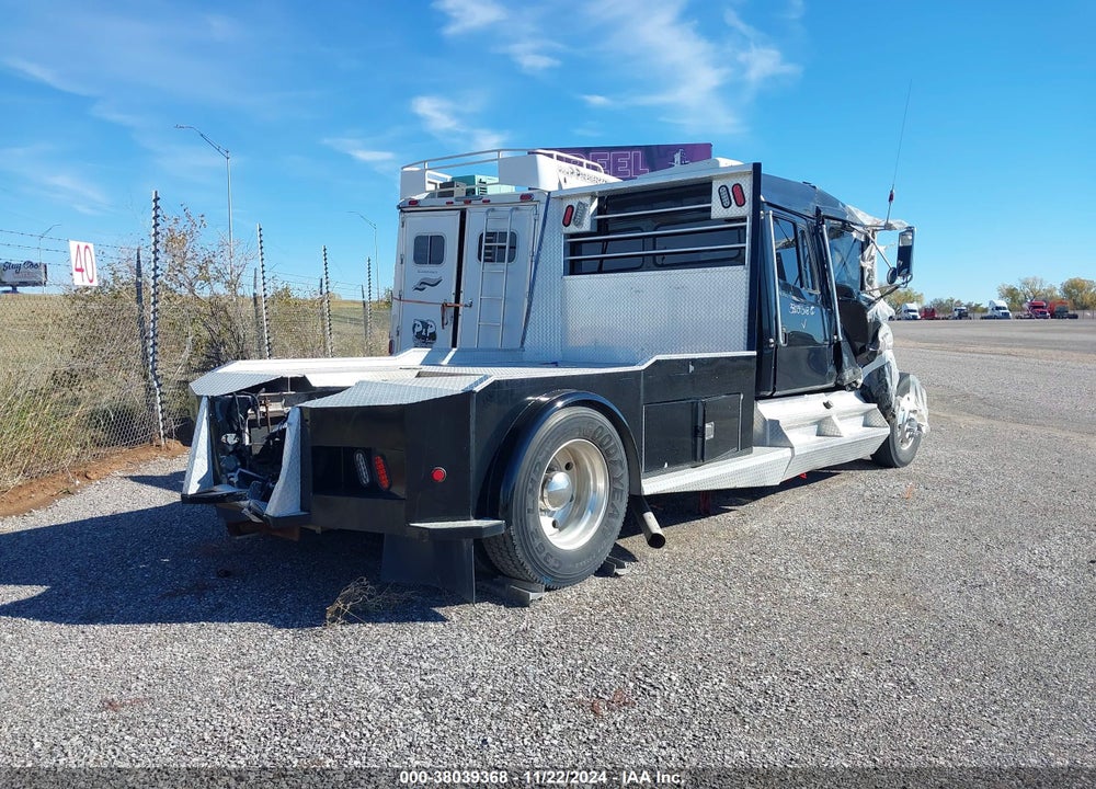2000 FREIGHTLINER FL60 VIN: 1FV6GJCCXYHB93151