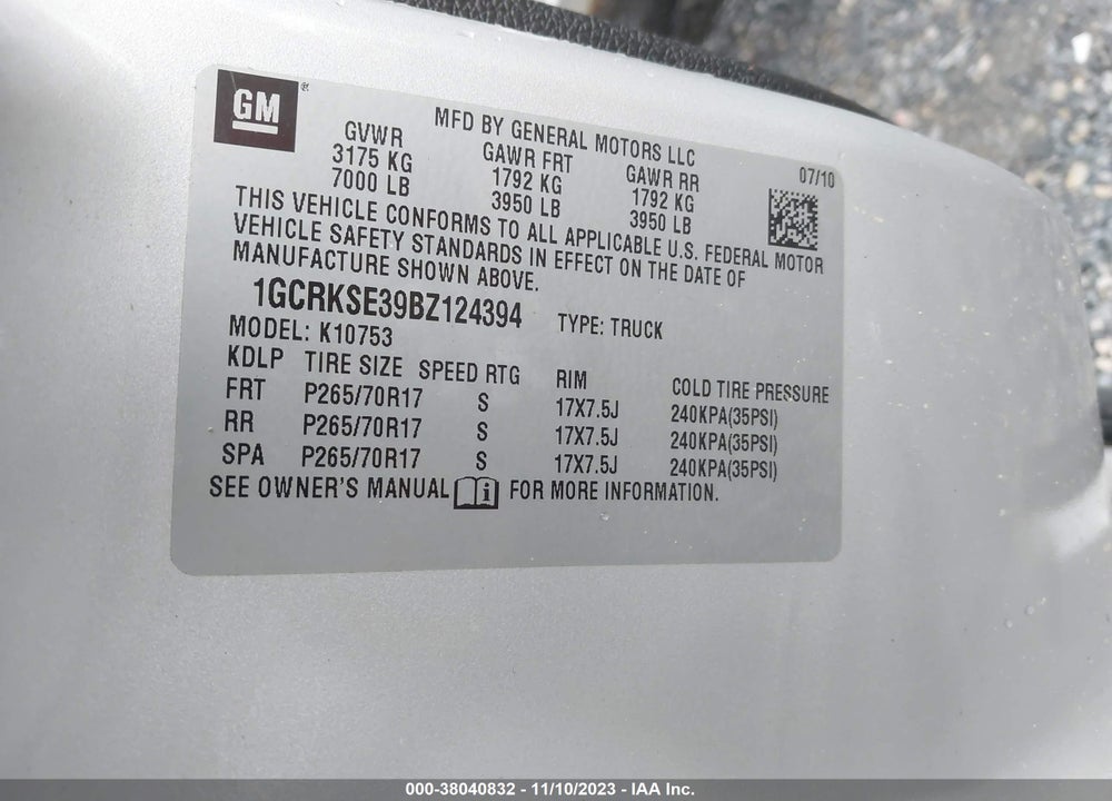2011 CHEVROLET SILVERADO 1500 LT VIN: 1GCRKSE39BZ124394