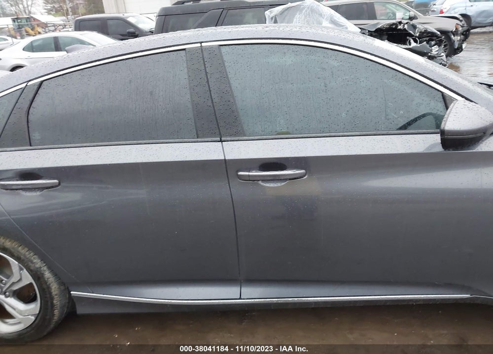 2018 HONDA ACCORD EX-L 2.0T VIN: 1HGCV2F51JA028383